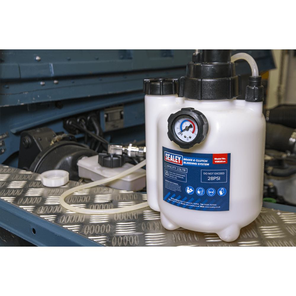 Sealey Brake & Clutch Bleeding System Model No-VS820