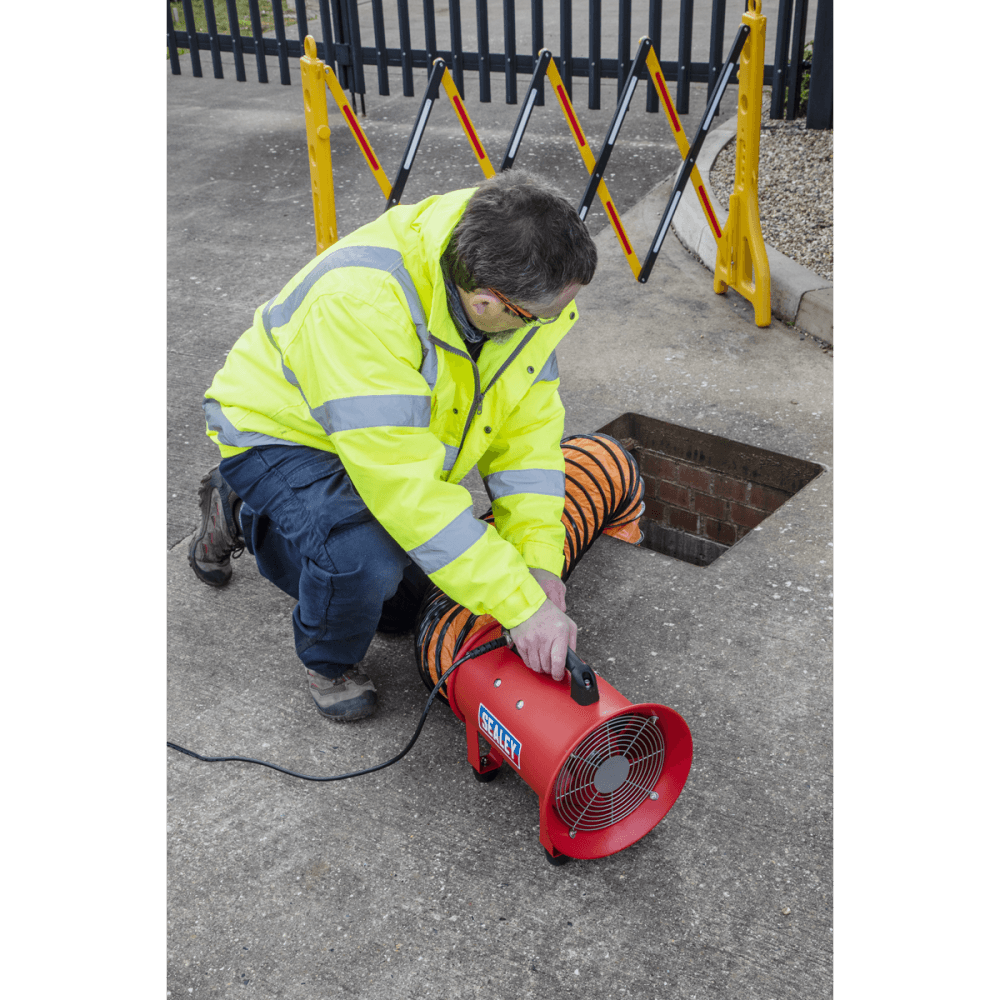 Sealey Portable Ventilator 200mm with 5mtr Ducting Model No-VEN200