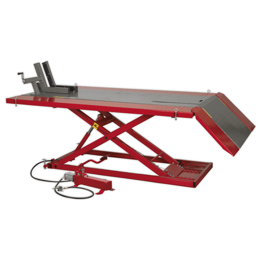 Sealey Mini Tractor/Quad/Motorcycle Lift 680kg Capacity Hydraulic Model No-MT680