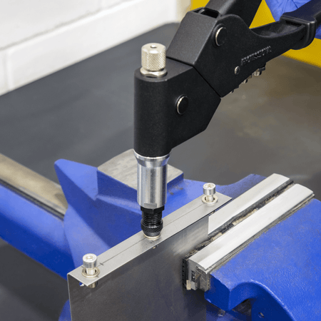 Sealey Blind Nut & Stud Riveting Kit Model No-AK396