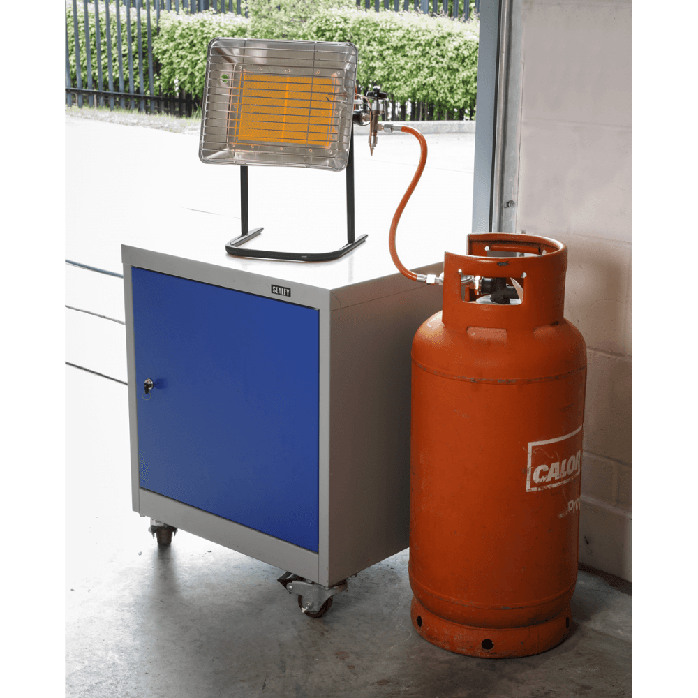 Sealey Space Warmer Propane Heater 10,250-15,354Btu/hr Tripod Mounted Model No-LP14
