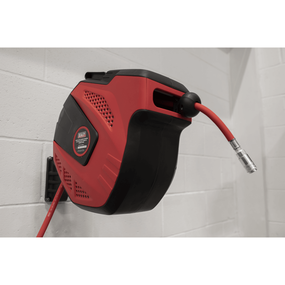 Sealey Auto Rewind Control Air Hose Reel 15mtr 10mm ID - Rubber Hose Model No-SA822