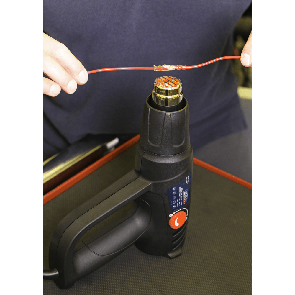 Sealey Variable Temperature Hot Air Gun Kit 2000W 50-450Â¶ÃºC/90-600Â¶ÃºC Model No-HS107K