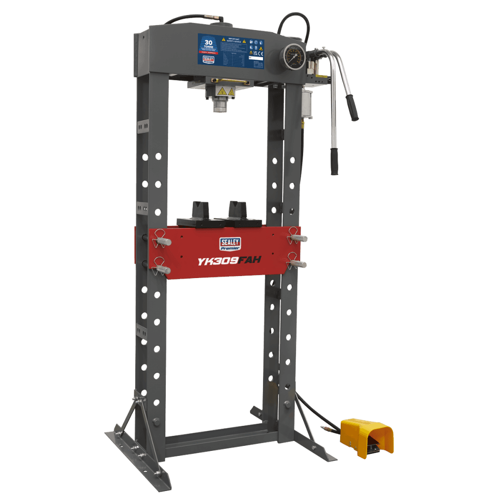 Sealey Air/Hydraulic Press 30tonne Floor Type with Foot Pedal Model No-YK309FAH