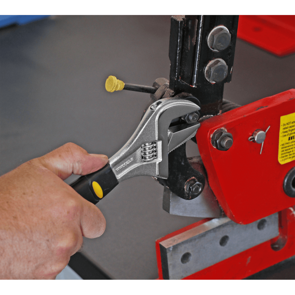 Sealey Adjustable Wrench with Extra-Wide Jaw Capacity 200mm Model No-S0854