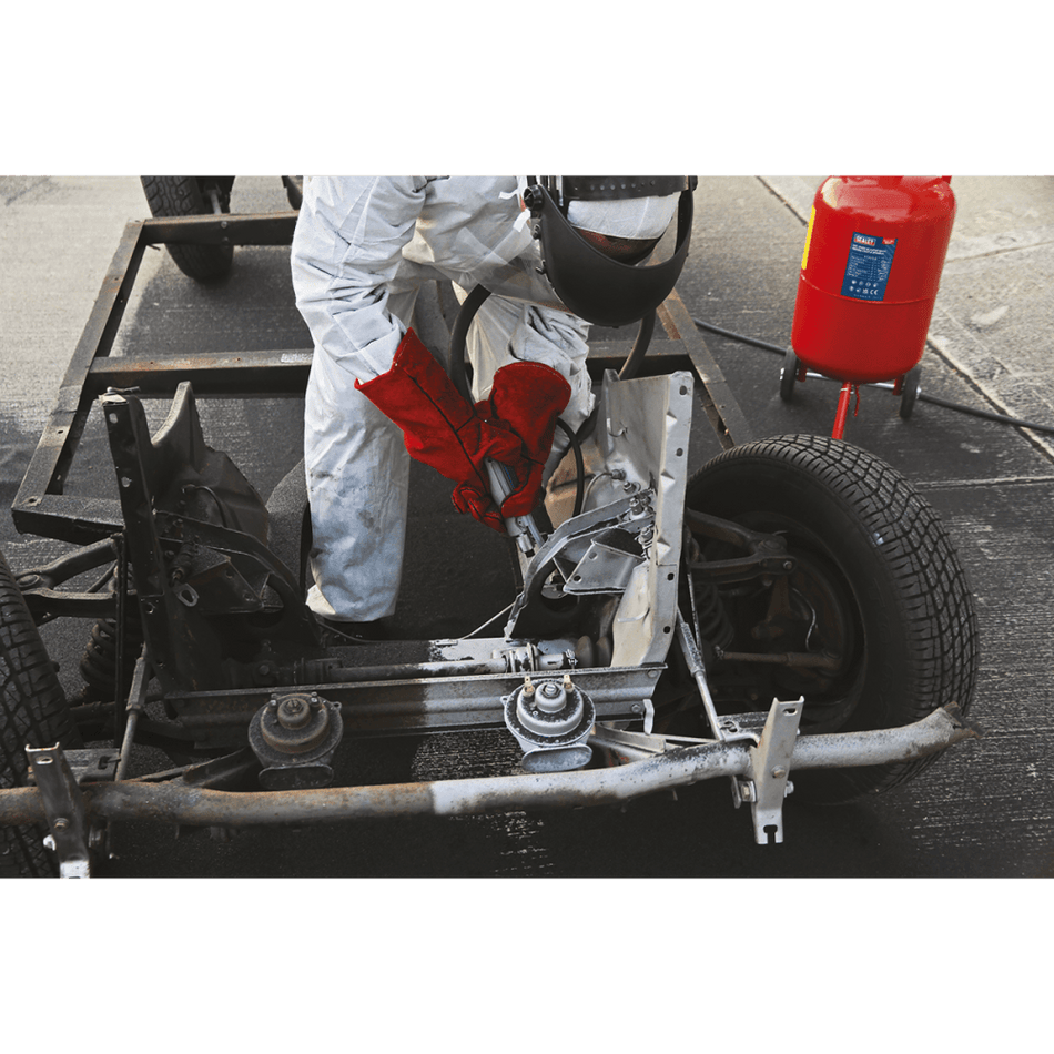 Sealey Shot Blaster with Water Trap & Wheels 37ltr Model No-SB997
