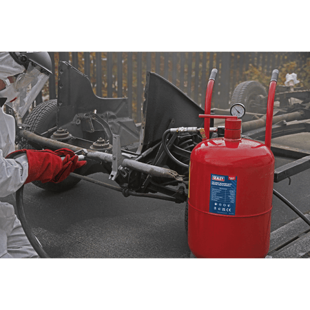 Sealey Shot Blaster with Water Trap & Wheels 37ltr Model No-SB997