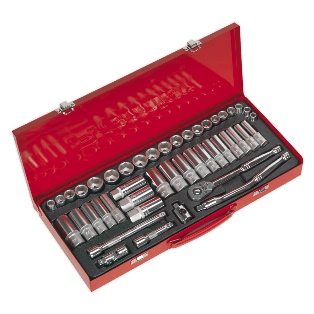 Sealey Topchest & Rollcab Combination 10 Drawer with Ball Bearing Runners - Red & 147pc Tool Kit Model No-APCOMBOBBTK55