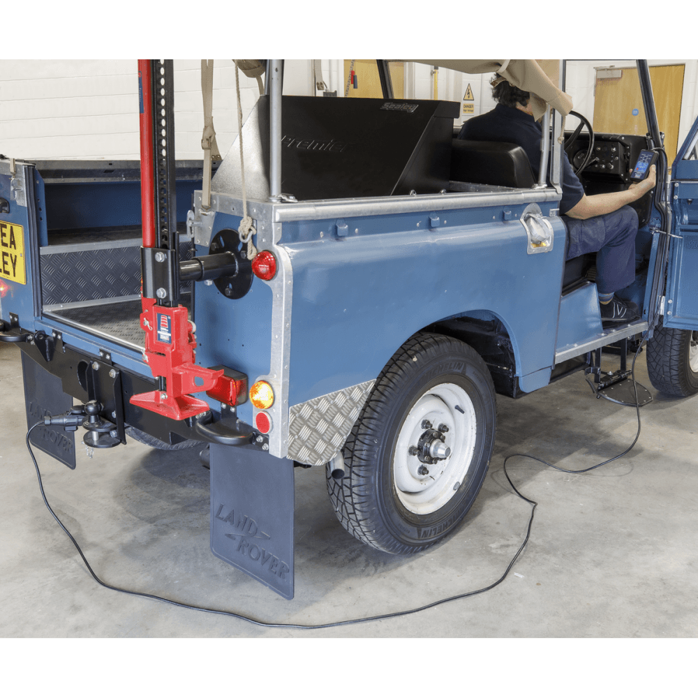 Sealey 13-Pin Towing Socket Tester 12V - VOSA Approved Model No-TST22