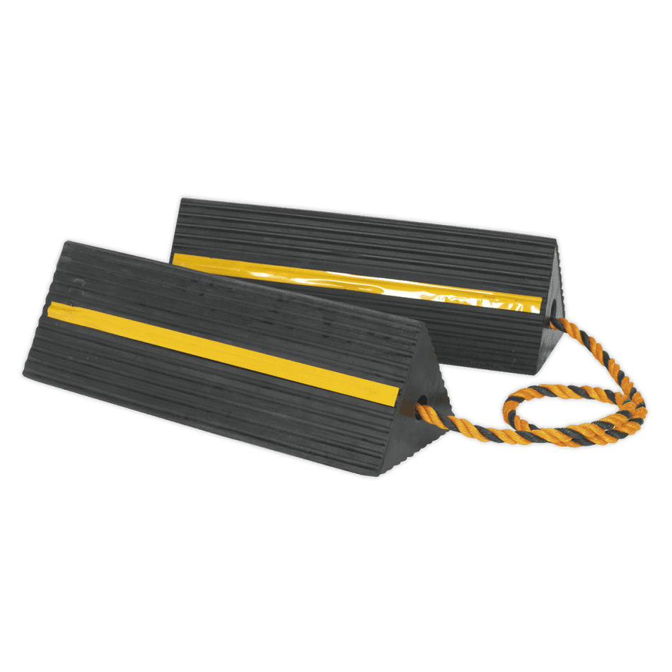 Sealey Heavy-Duty Rubber Wheel Chocks 8kg - Pair Model No-WC11