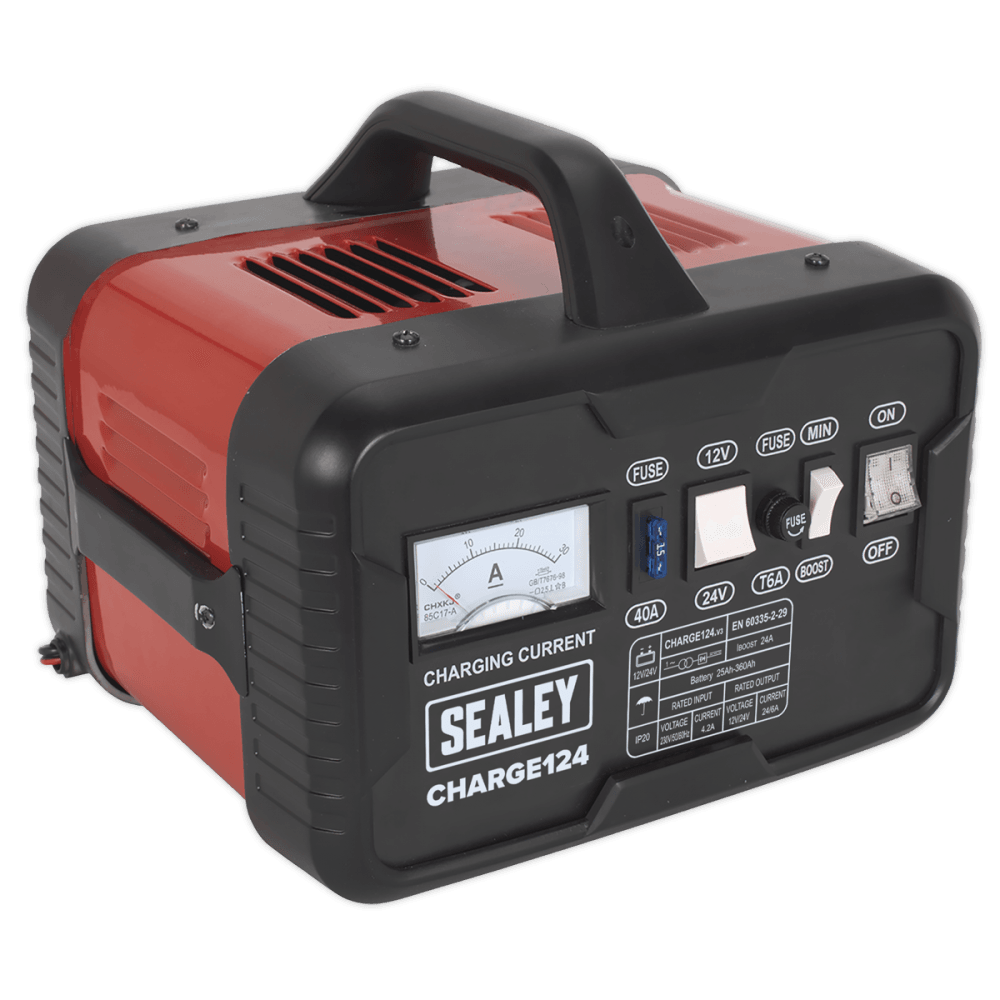 Sealey Battery Charger 28Amp 12/24V 230V Model No-CHARGE124