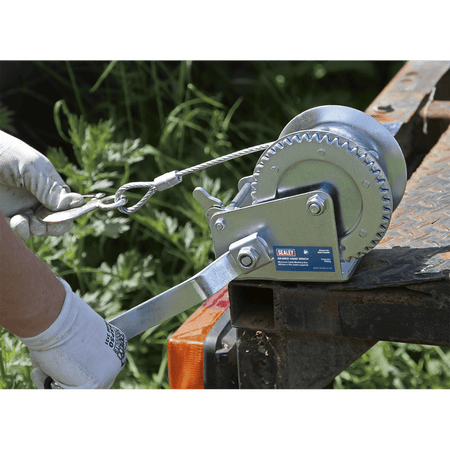 Sealey Geared Hand Winch 540kg Capacity with Cable Model No-GWC1200M