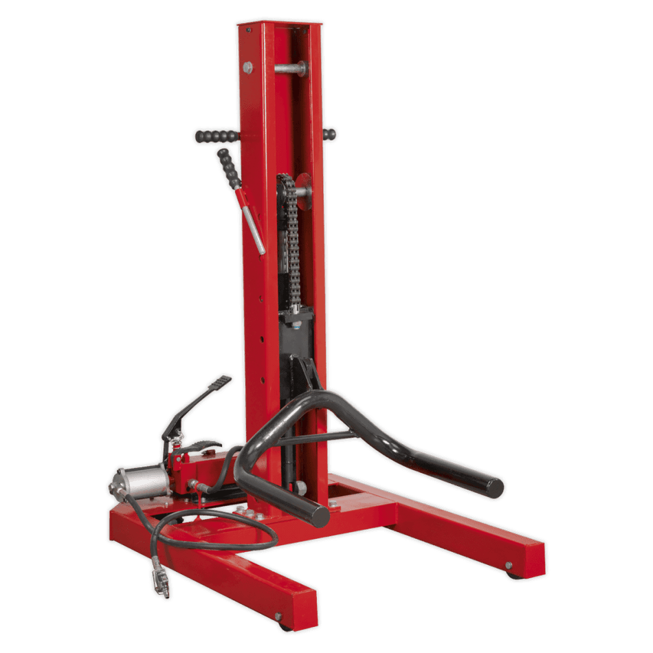 Sealey Air/Hydraulic Vehicle Lift 1.5tonne with Foot Pedal Model No-AVR1500FP
