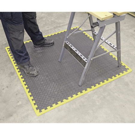 Sealey Interlocking Comfort Workshop Mat Set 1240 x 1825mm with Hi-Vis Edges Model No-MIC1218Y3