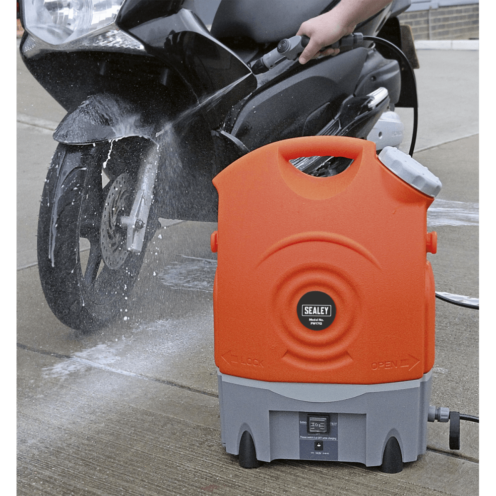 Sealey Pressure Washer 12V Rechargeable Model No-PW1712