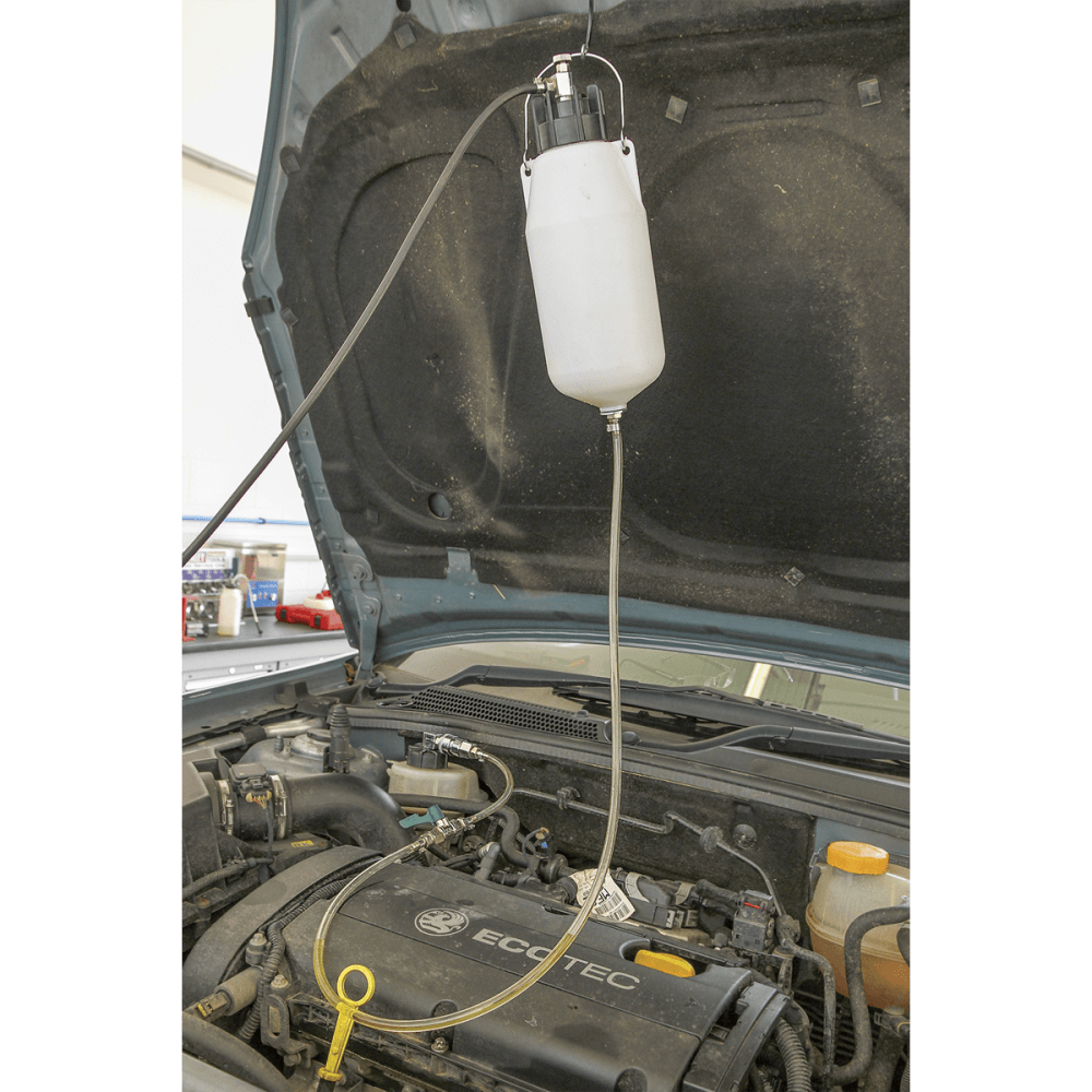 Sealey Pneumatic Brake & Clutch Bleeder Model No-VS821