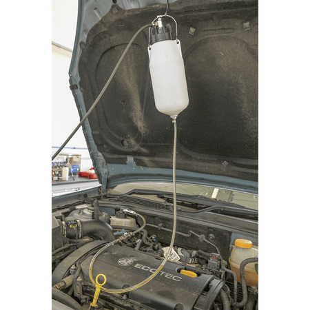Sealey Pneumatic Brake & Clutch Bleeder Model No-VS821