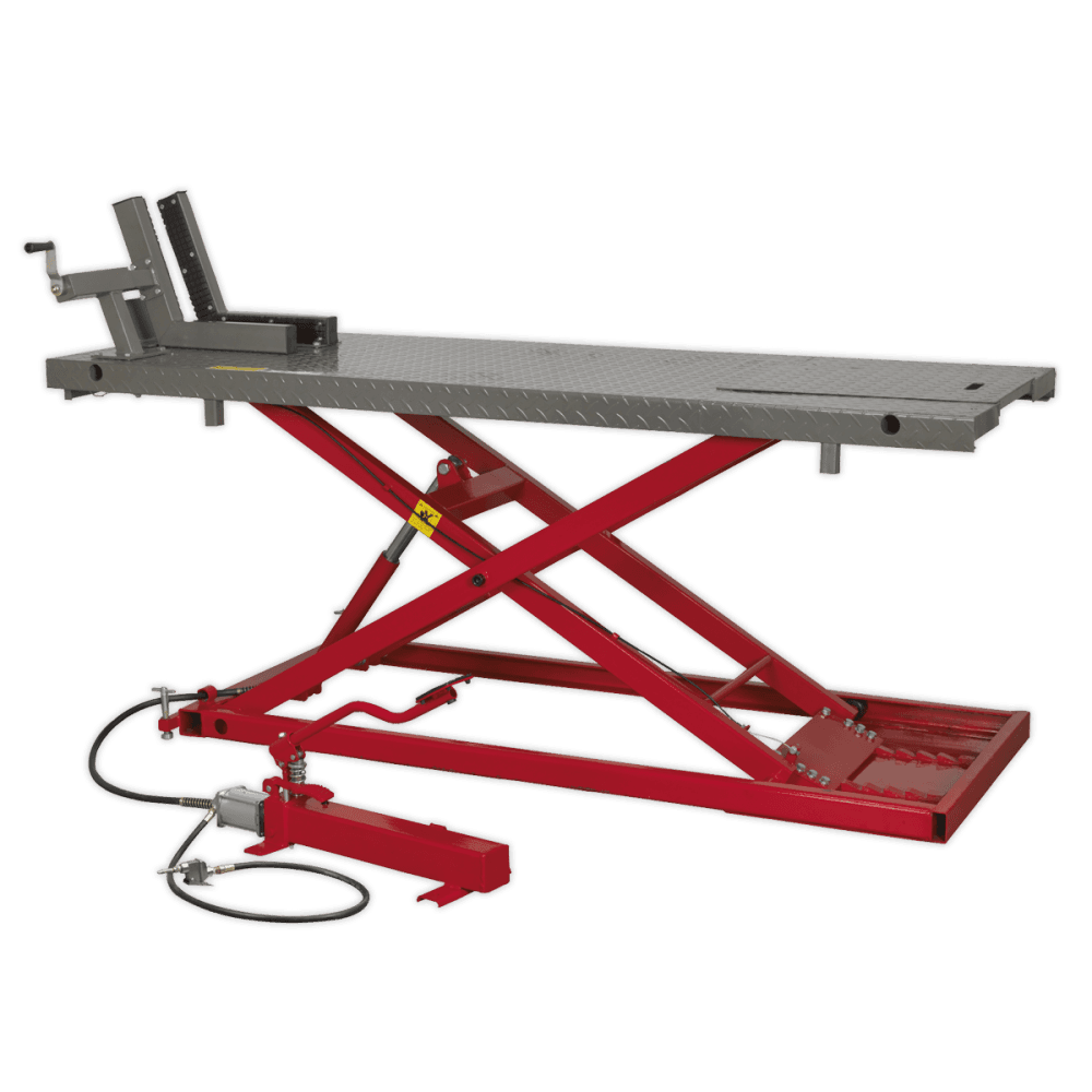 Sealey Motorcycle Lift 680kg Capacity Heavy-Duty Air/Hydraulic Model No- MC680A