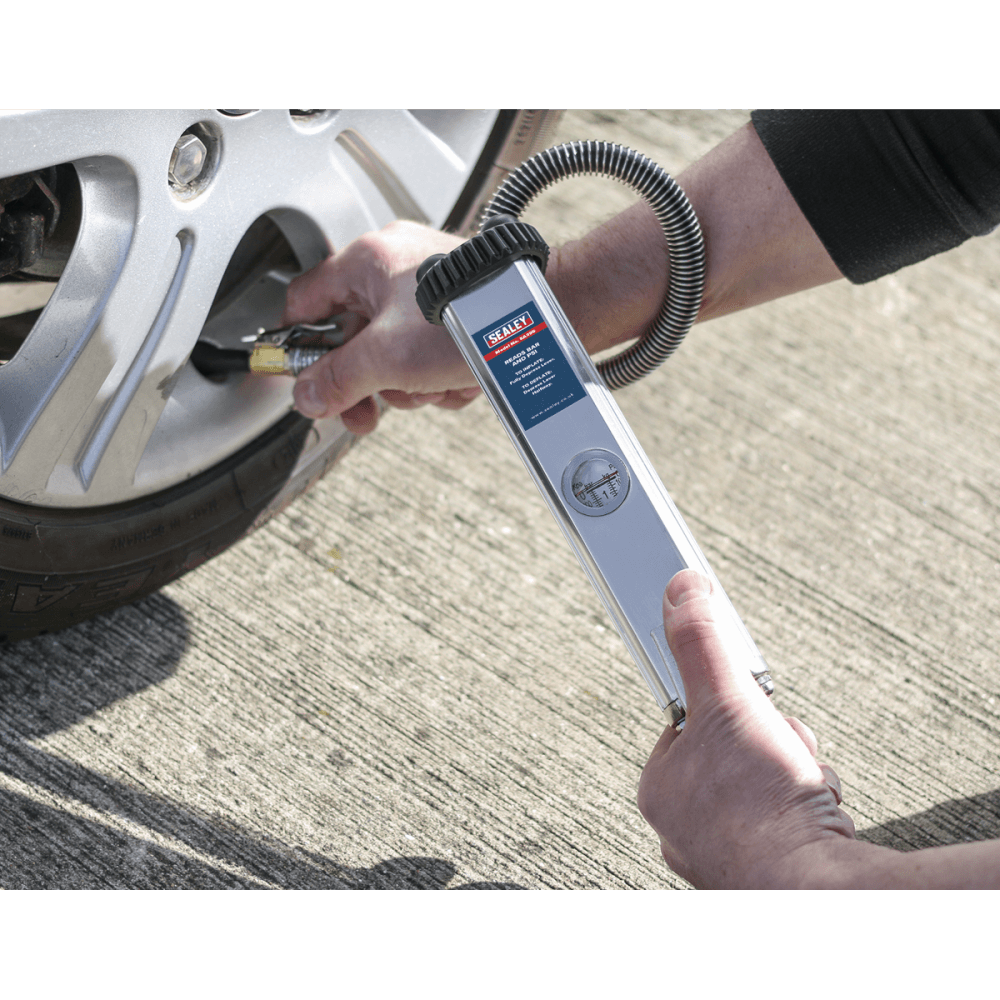 Sealey Tyre Inflator with Clip-On Connector Model No-20402