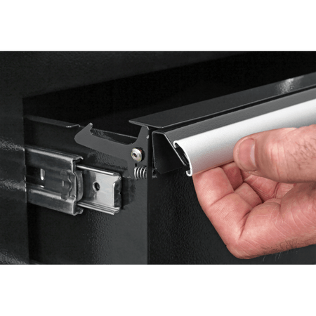 Sealey Premier™ Heavy-Duty Extra-Wide Rollcab 15 Drawer 1845mm - Black Model No-. PTB183015