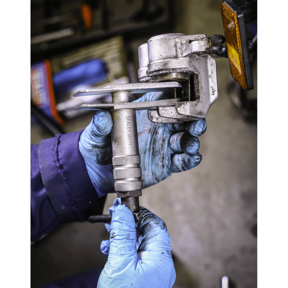 Motorcycle Disc Brake Piston Spreader Tool : Model No.MS711