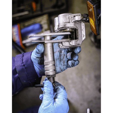 Motorcycle Disc Brake Piston Spreader Tool : Model No.MS711
