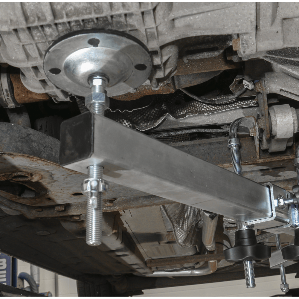Under Vehicle Engine/Gearbox Support : Model No.VS0110