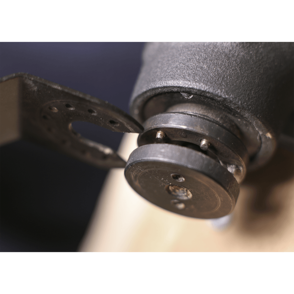 Oscillating Multi-Tool 300W/230V Quick Change : Model No.SMT300Q