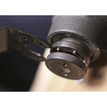 Oscillating Multi-Tool 300W/230V Quick Change : Model No.SMT300Q