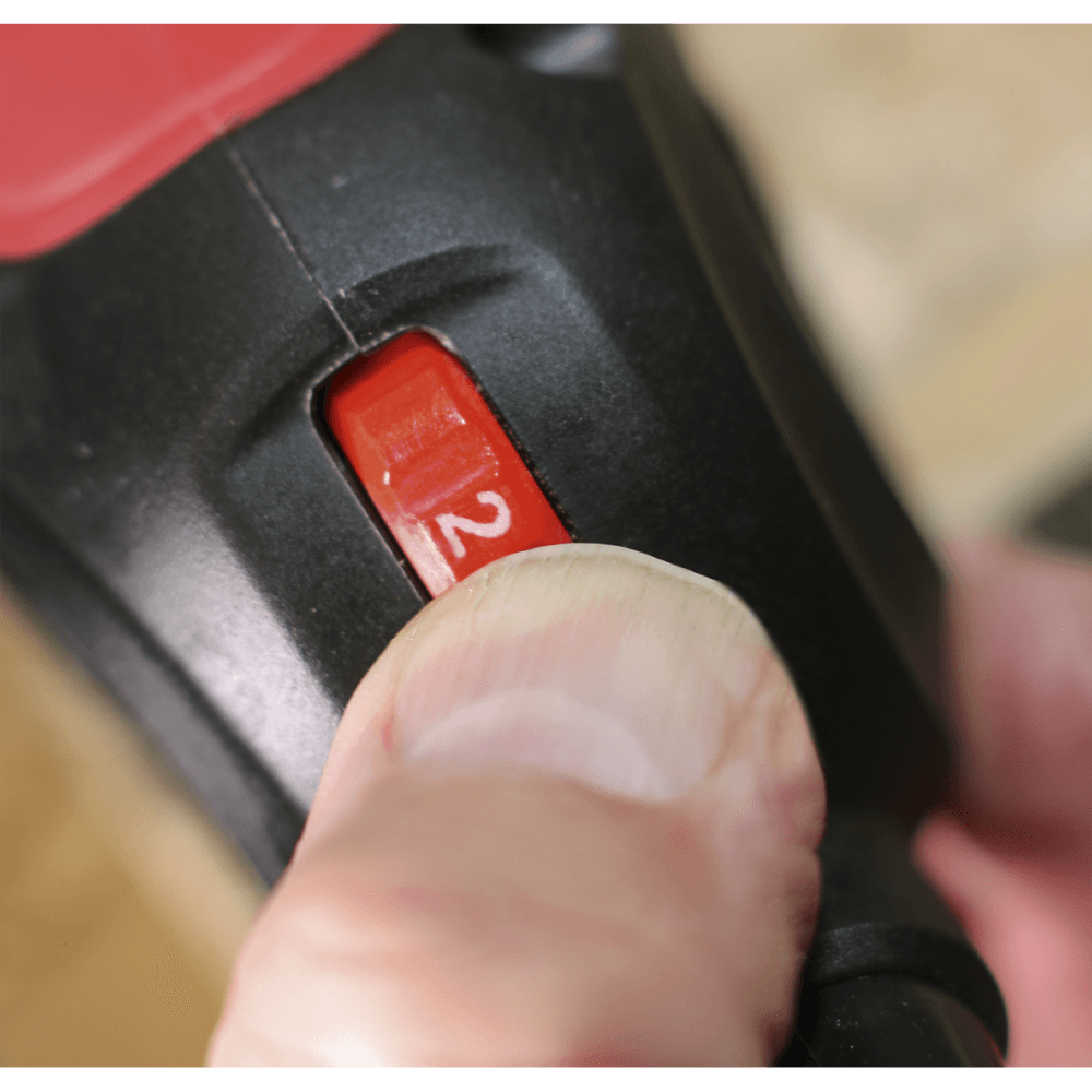 Oscillating Multi-Tool 300W/230V Quick Change : Model No.SMT300Q