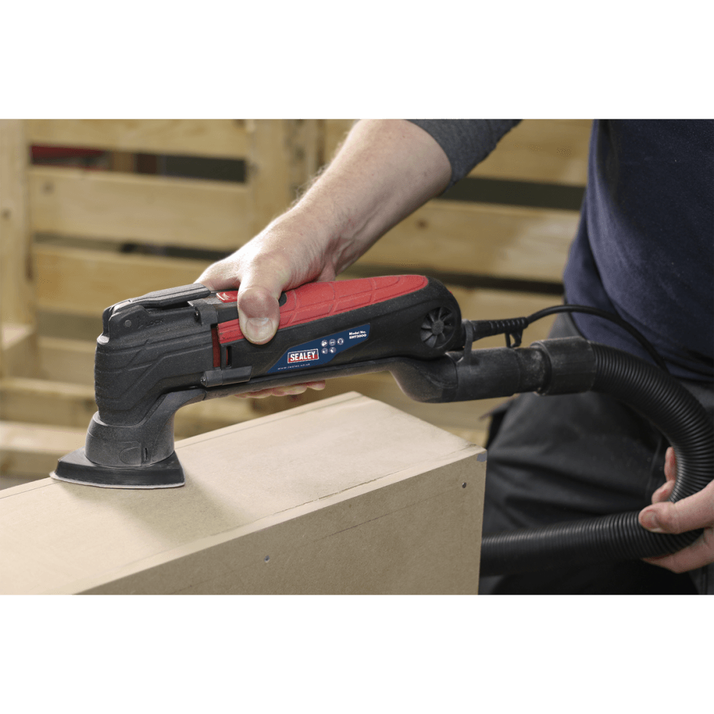 Oscillating Multi-Tool 300W/230V Quick Change : Model No.SMT300Q