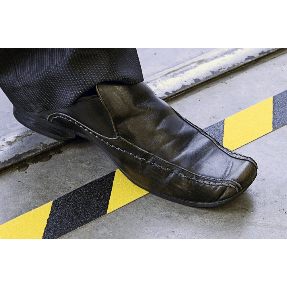 Anti-Slip Tape Self-Adhesive Black Yellow 50mm x 18mtr : Model No.ANTBY18