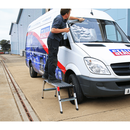 Sealey Aluminium Folding Platform 2-Tread Model No-APS2