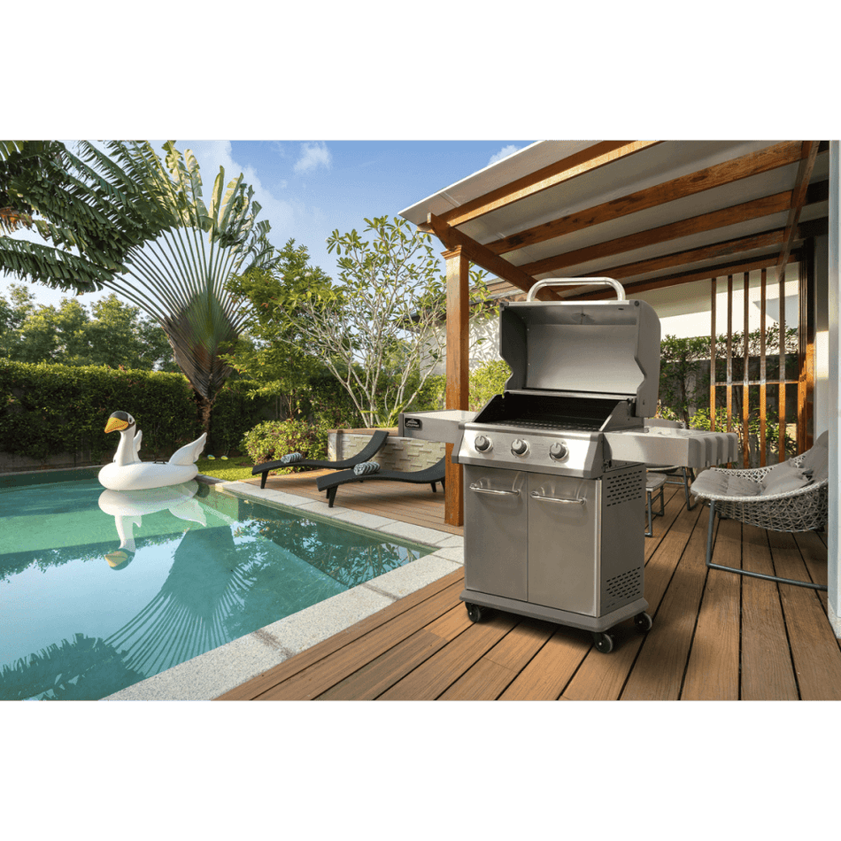Sealey Dellonda 3 Burner Deluxe Gas BBQ Grill, Piezo Ignition, Stainless Steel, Wheels Model No - DG16