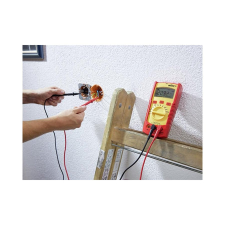 Wiha Digital Multimeter 1,000 V AC, CAT IV-WHA45215