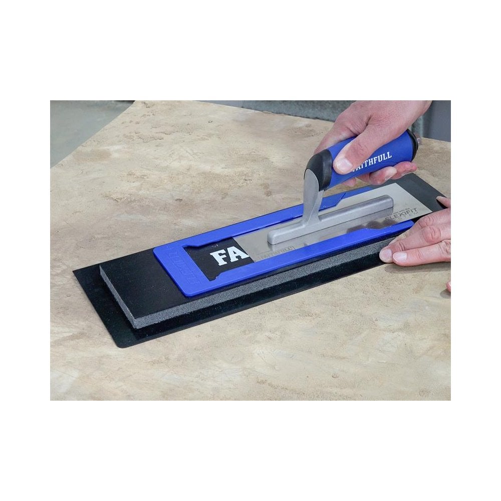 Faithfull Flexifit Trowel with Foam 24in-FAIPFLEX24