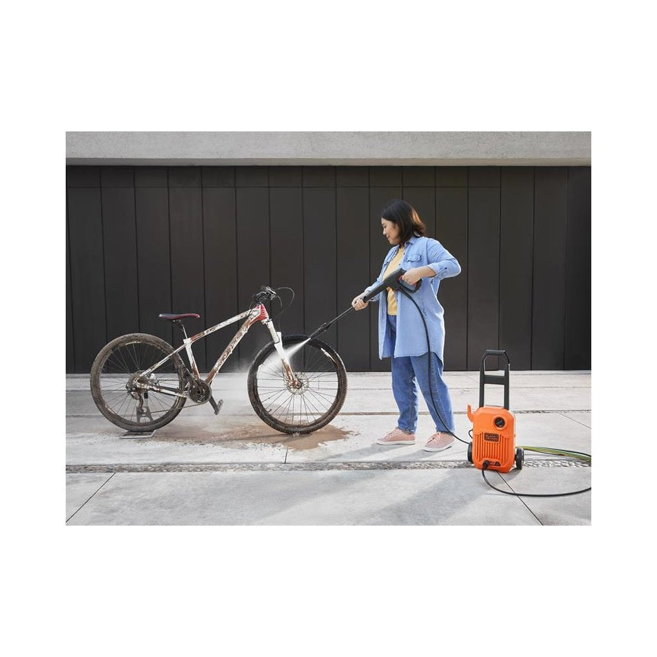 BLACK + DECKER BEPW1300L Pressure Washer 110 bar 240V-B/DBEPW1300L