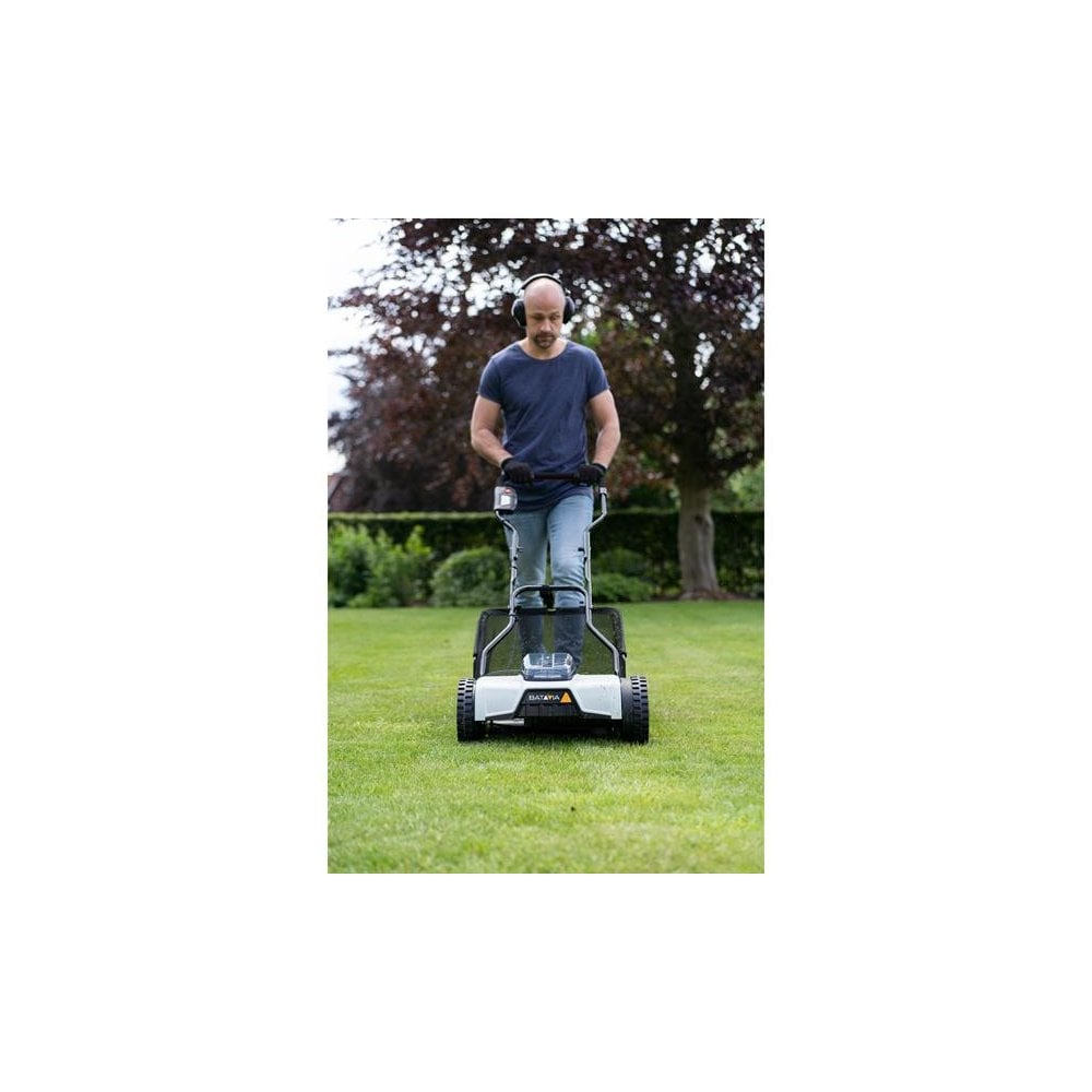 Batavia Brushless Cylinder Mower 18V Bare Unit-BAT7064054