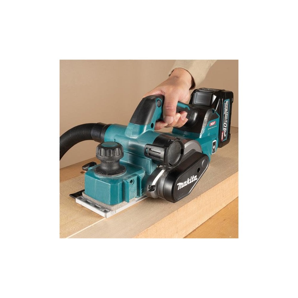 Makita KP001GD201 XGT 40Vmax Planer 40V 2 x 2.5Ah Li-ion-MAKKP001GD20