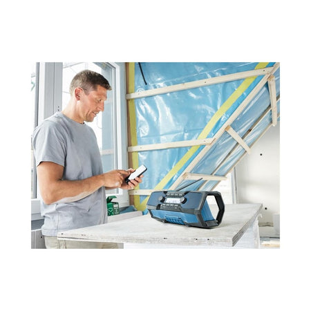 Bosch GPB 18V-2 C Professional Bluetooth Radio 240V & Li-ion Bare Unit-BSH6014A3070