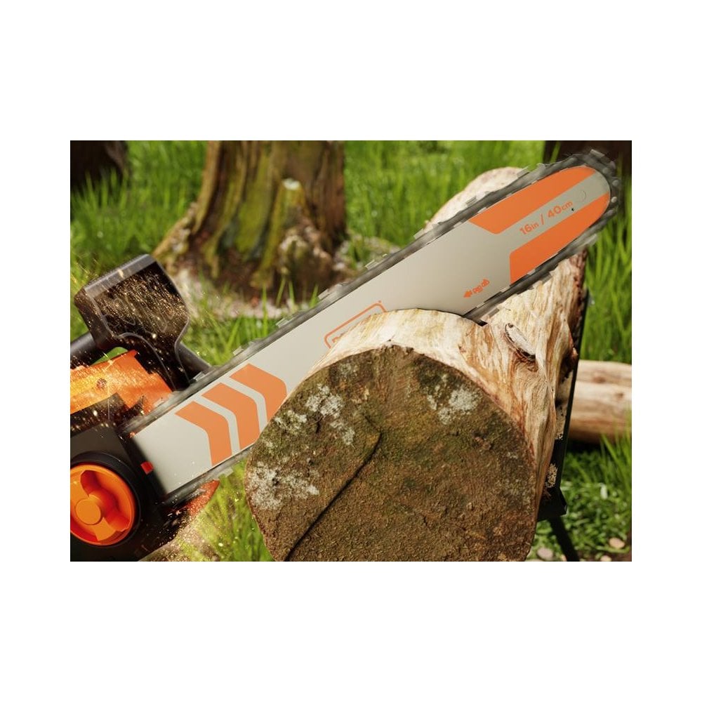 BLACK + DECKER BECS2040 Chainsaw 40cm Bar 2000W 240V