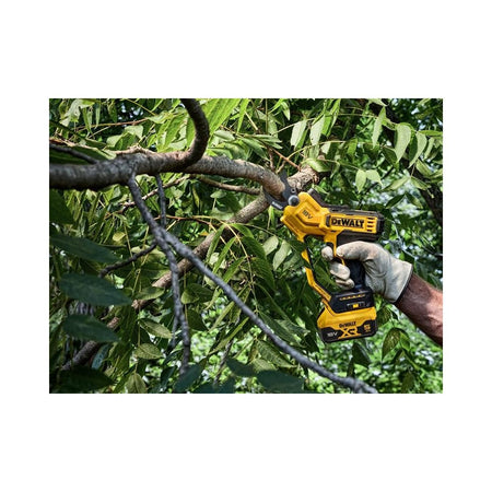 DeWALT Power Tools DCMPP568P1 XR Pruner 18V 1 x 5.0Ah Li-ion