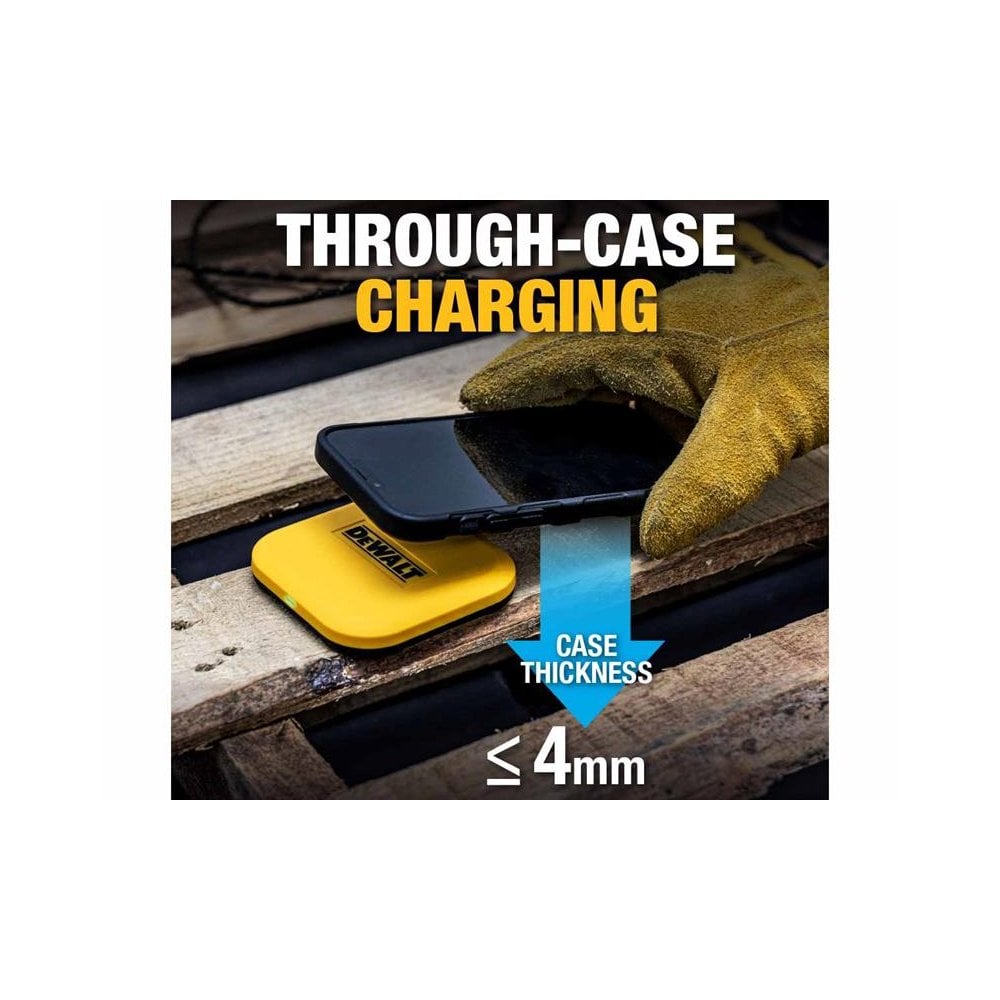 DEWALT Telecoms Fast Wireless Charging Pad