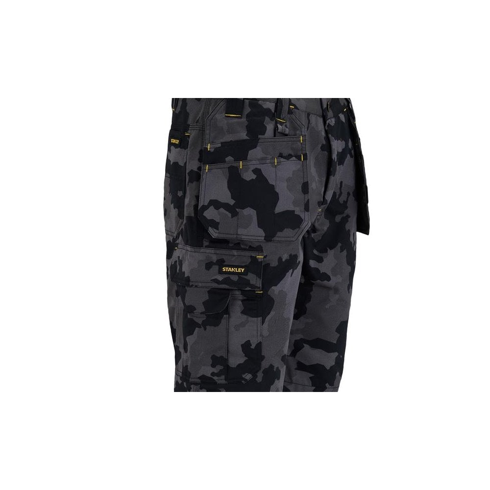STANLEY® Clothing Hanley Holster Shorts Black Camouflage Waist 34in