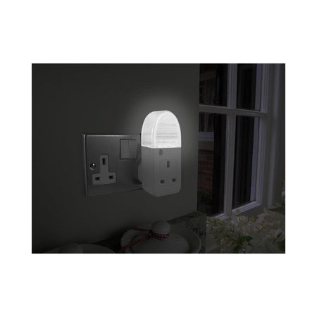 Uni-Com Plug-Through Night Light