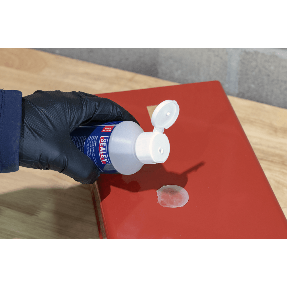 Glue Removal Fluid 200ml Model No- SCS105
