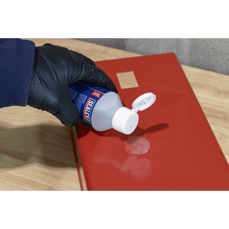Glue Removal Fluid 200ml Model No- SCS105