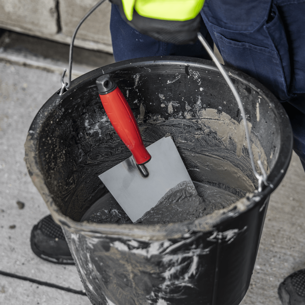 Stainless Steel Bucket Trowel with Rubber Handle 180mm Model No- T1204
