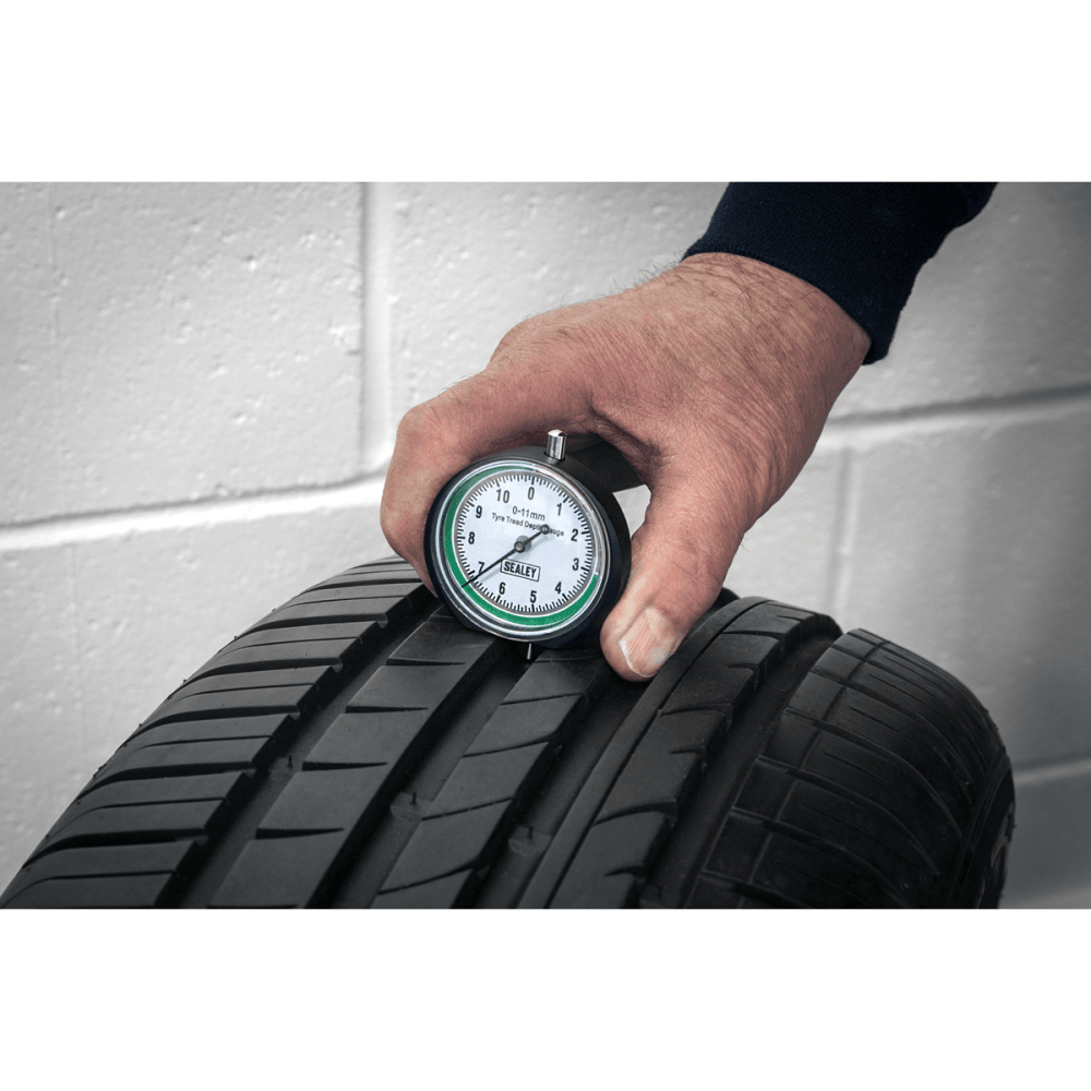 Pocket Type Tyre Tread Depth Dial Gauge Model No- VS0568
