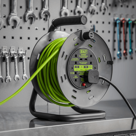 25m Cable Reel with Thermal Trip 4 x 230V - Hi-Vis Green Model No- BCR25G